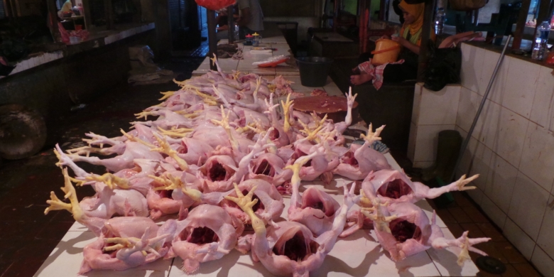 Jelang Idul Adha Harga Daging Ayam dan Cabai Naik